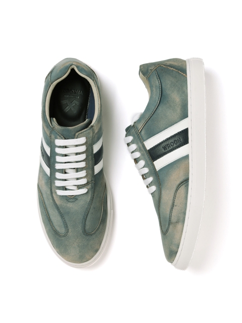 

WROGN Men Blue Washed Effect Sneakers