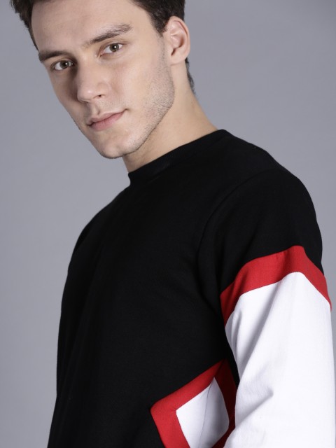 

Kook N Keech Men Black & White Colourblocked Sweatshirt