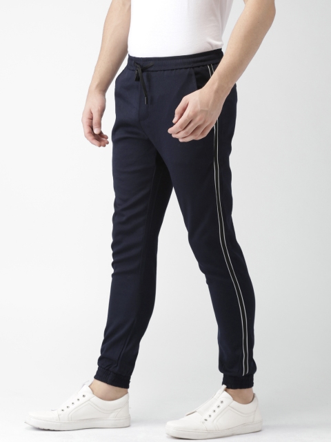 

Mast & Harbour Men Navy Solid Joggers, Navy blue