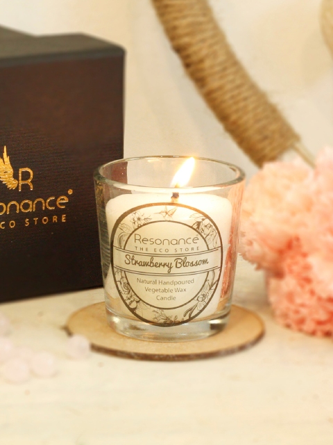 

Resonance Set of 2 White Strawberry Scented Vegan Candle