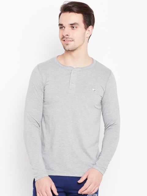 

Sweet Dreams Men Grey Melange Solid Henley Neck T-shirt
