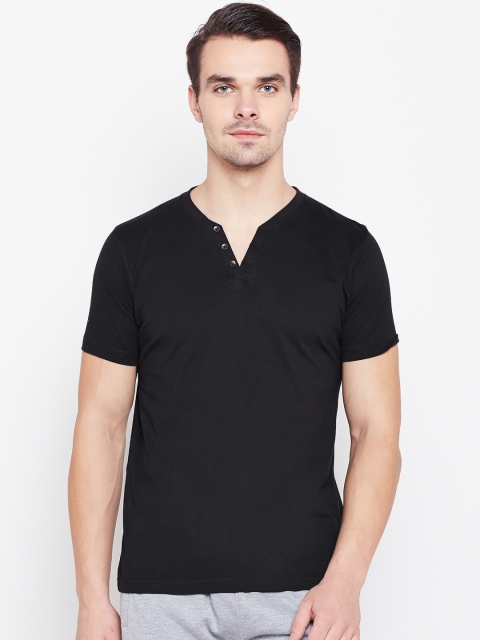 

Sweet Dreams Men Black Solid Henley Neck T-shirt
