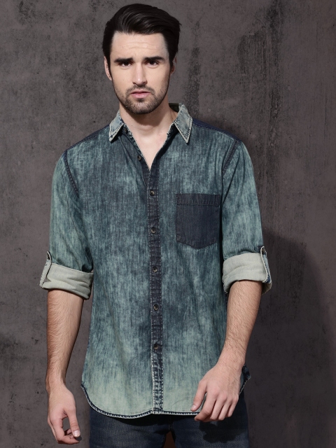 

Roadster Men Blue Slim Fit Faded Denim Shirt