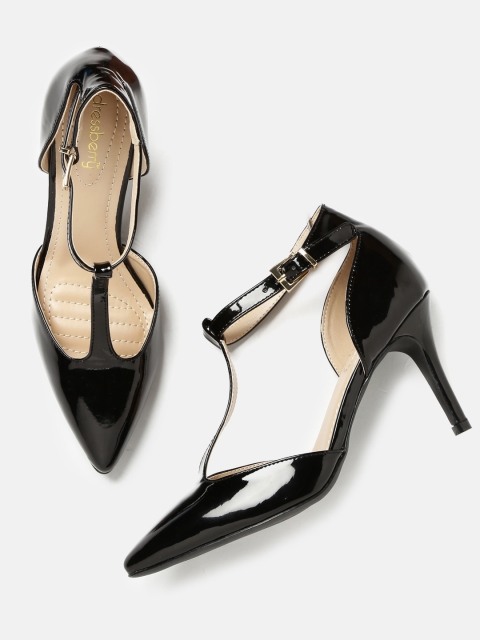 

DressBerry Women Black Solid Pumps