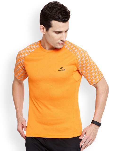 

Alcis Men Orange Solid Round Neck T-shirt
