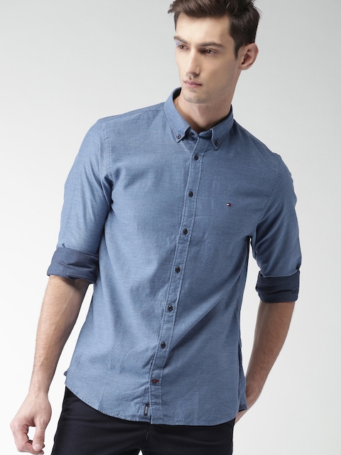 Tommy Hilfiger Men Blue New York Fit Solid Casual Shirt