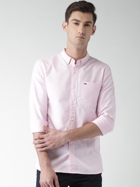 

Tommy Hilfiger Men Pink Standard Regular Fit Solid Casual Shirt