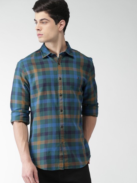 

Tommy Hilfiger Men Green & Blue Custom Regular Fit Checked Casual Shirt