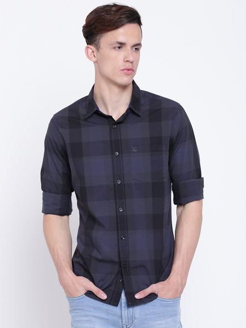 

United Colors of Benetton Men Charcoal Grey & Black Slim Fit Checked Casual Shirt
