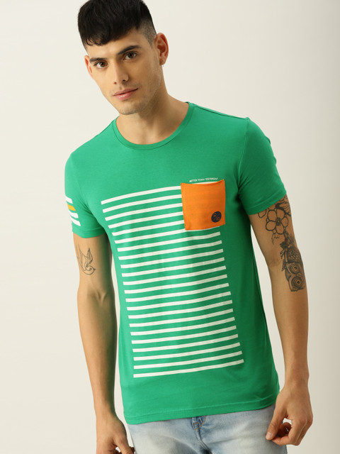 

United Colors of Benetton Men Green Printed Round Neck T-shirt