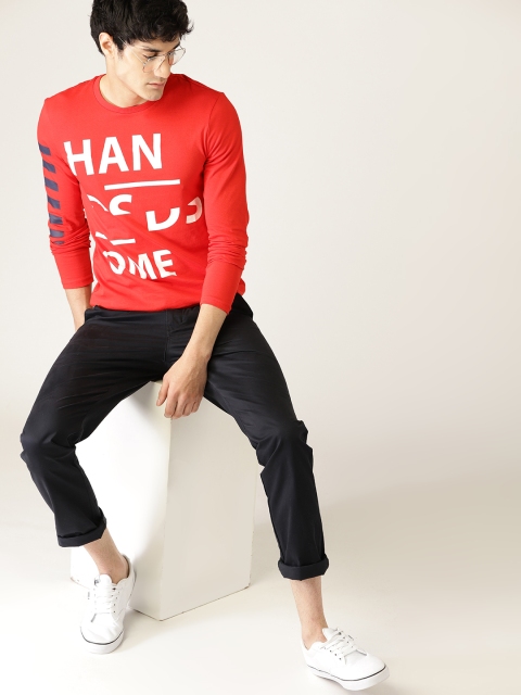 

United Colors of Benetton Men Red Printed Round Neck T-shirt