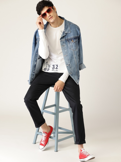 

United Colors of Benetton Men White Printed Round Neck T-shirt
