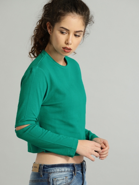 

Roadster Women Turquoise Blue Solid Round Neck Top