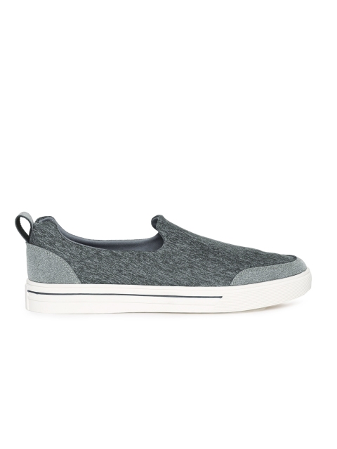 

ether Men Grey Slip-On Sneakers