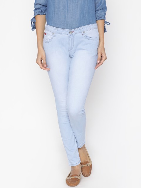 

Lee Cooper Women Blue Slim Fit Low-Rise Clean Look Stretchable Jeans, Na