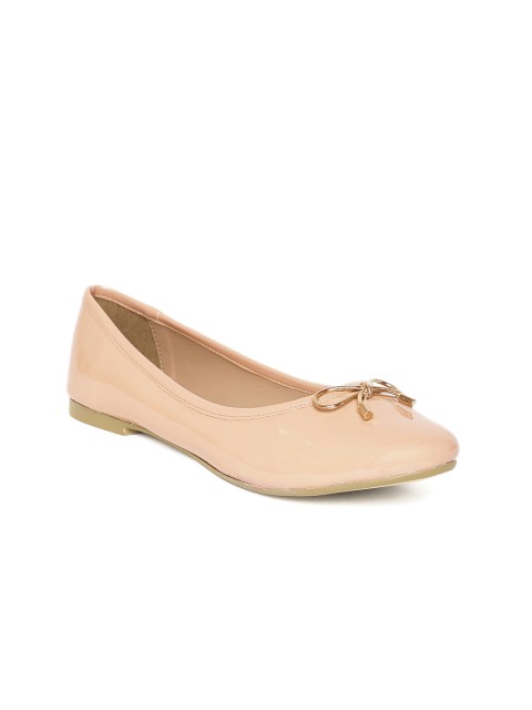 

Carlton London Women Beige Glossy Ballerinas