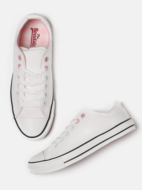 

Roadster Women White Sneakers