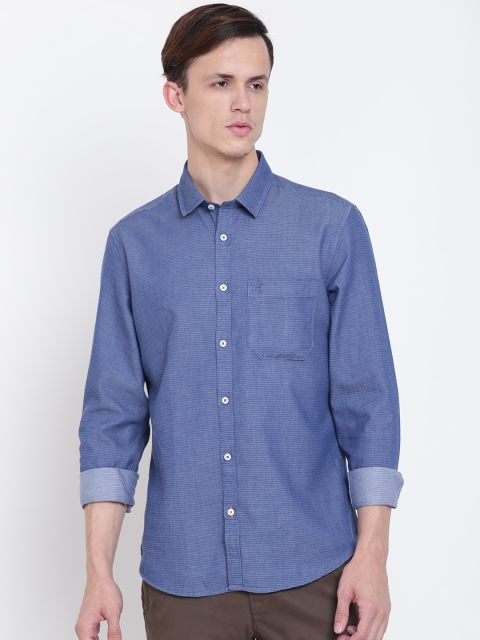

Scullers Sport Men Blue Slim Fit Self Design Chambray Shirt