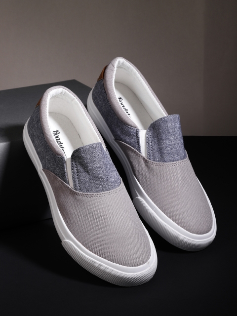 

Roadster Men Grey Slip-On Sneakers