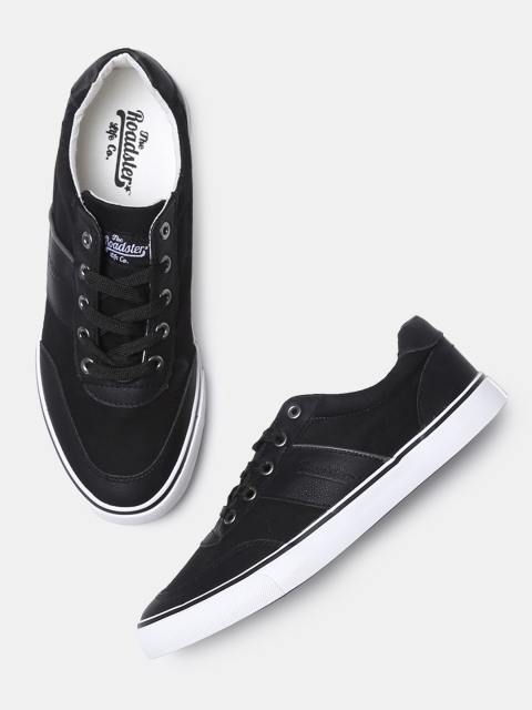 

Roadster Men Black Sneakers