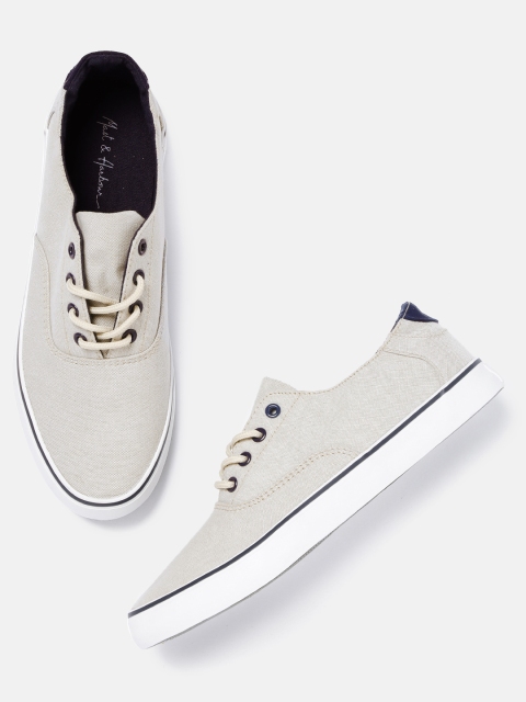 

Mast & Harbour Men Beige Sneakers