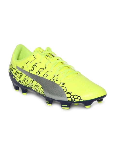 

Puma Men Fluorescent Green evoPOWER Vigor 4 GRAPHIC Football Shoes