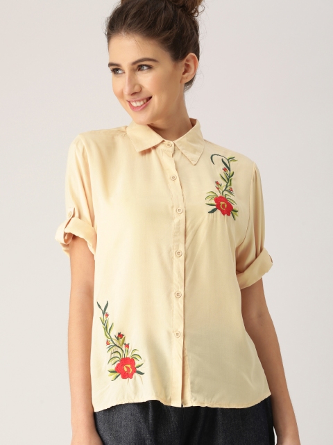 

DressBerry Women Cream Regular Fit Self Design Casual Shirt