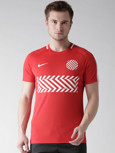 

Nike Men Red AS M NK DRY ACDMY TOP SS GX2 Printed Round Neck T-shirt