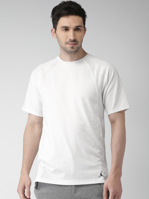 

Nike Men White Solid Round Neck JSW TECH S/S TOP T-shirt