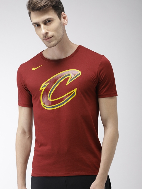 

Nike Men Maroon Printed Round Neck CLE DRY LOGO T-shirt