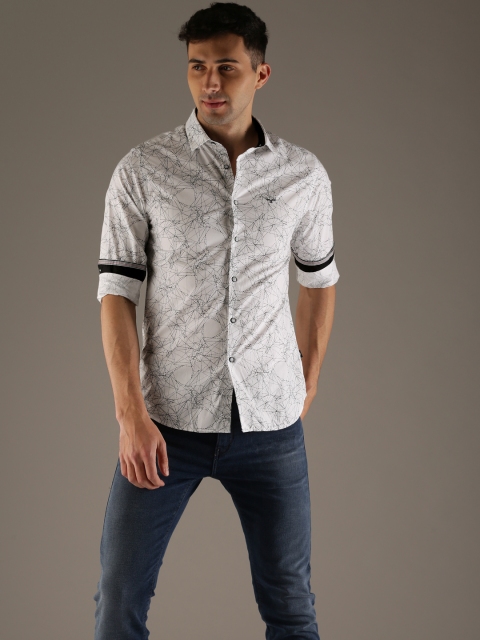 

Flying Machine Men White & Black Slim Fit Printed Casual Shirt