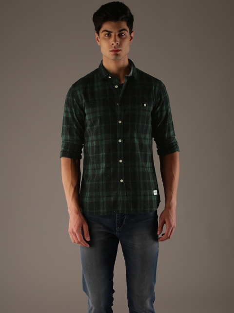 

Flying Machine Men Green & Black Regular Fit Checked Casual Shirt
