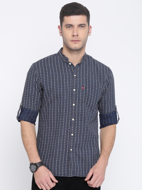 

Levis Men Navy Slim Fit Striped Casual Shirt, Navy blue