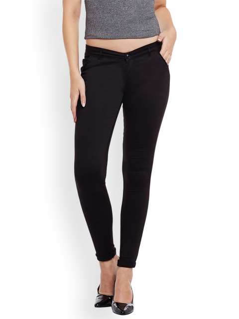 

Devis Women Black Slim Fit Mid-Rise Clean Look Jeans
