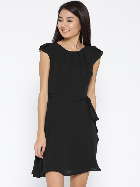 

Sera Women Black Solid A-Line Dress