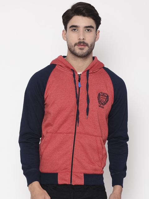 

Sports52 wear Men Red Solid Hooded Sweatshirt