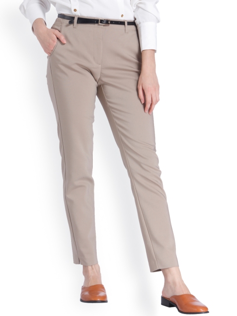 

Vero Moda Women Beige Slim Fit Solid Formal Trousers