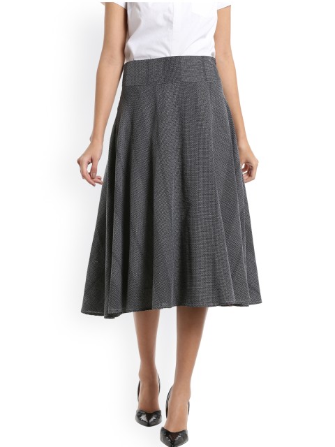 

Vero Moda Black Midi Skirt