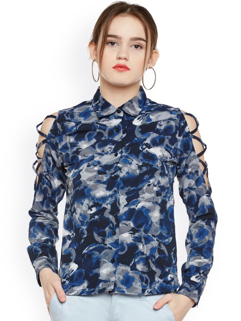 

Oxolloxo Women Navy Blue Comfort Regular Fit Printed Casual Shirt