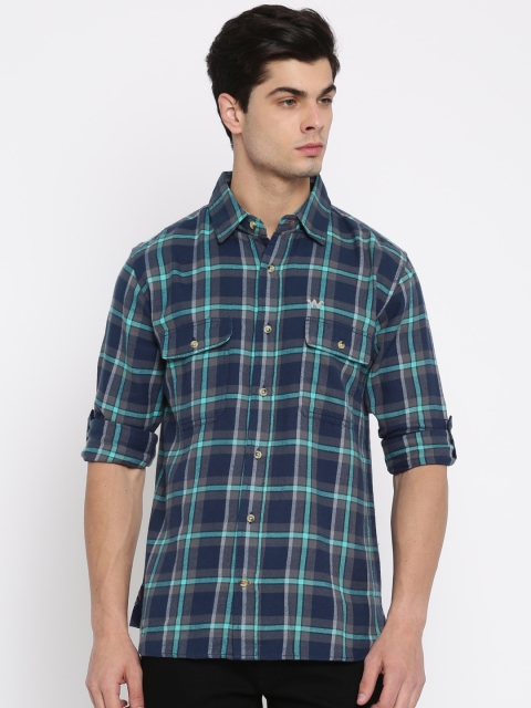 

Wildcraft Men Blue & Grey Regular Fit Checked Casual Fln Shirt