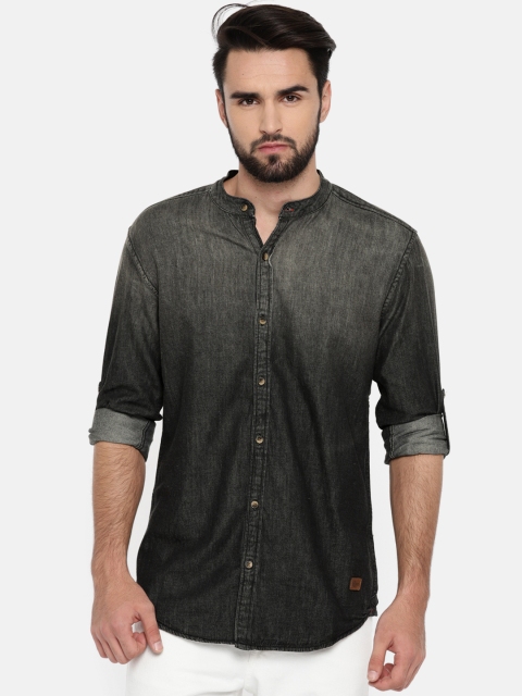 

Roadster Men Black Regular Fit Faded Denim Casual Shirt