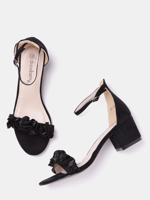 

DressBerry Women Black Floral Applique Sandals