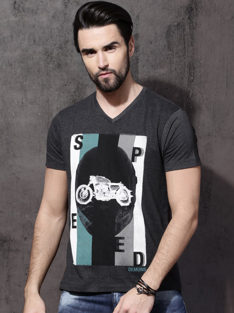 

Roadster Men Charcoal Grey Printed V-Neck T-shirt