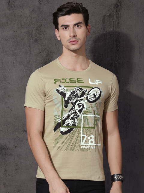 

Roadster Men Beige Printed Round Neck T-shirt
