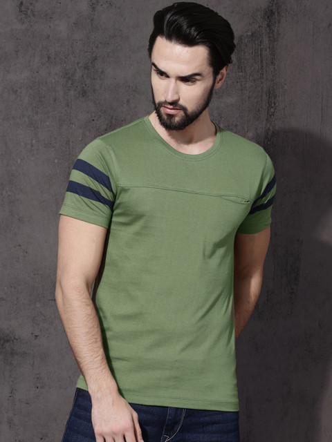 

Roadster Men Olive Green Solid Round Neck T-shirt