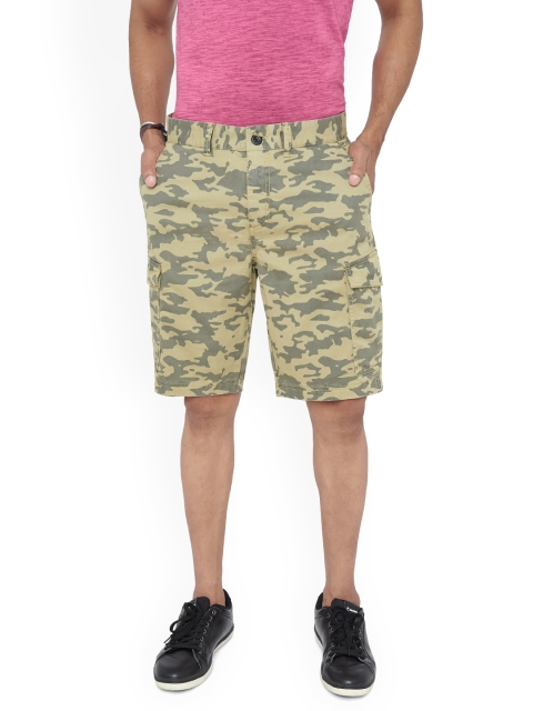 

Breakbounce Men Olive Green Camouflage Print Slim Fit Cargo Shorts