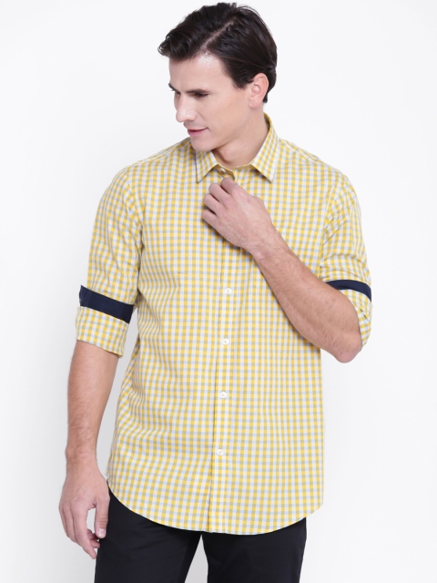 

Arrow Sport Men Yellow & Blue Slim Fit Checked Casual Shirt