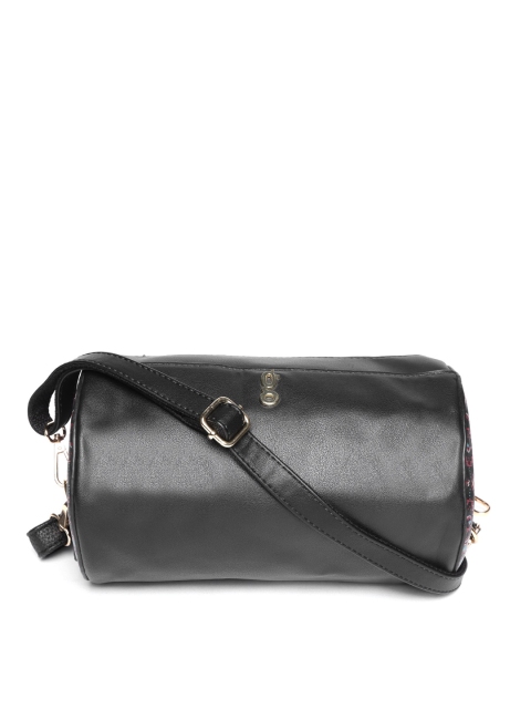 

Global Desi Black Solid Sling Bag