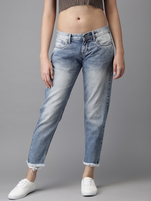 

HERE&NOW Women Blue Boyfriend Fit Mid-Rise Clean Look Jeans