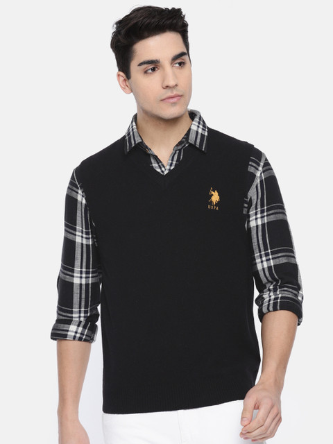 

U.S. Polo Assn. Men Black Solid Sweater Vest